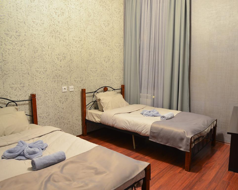 Hotel La Strada Tiflis Habitación foto
