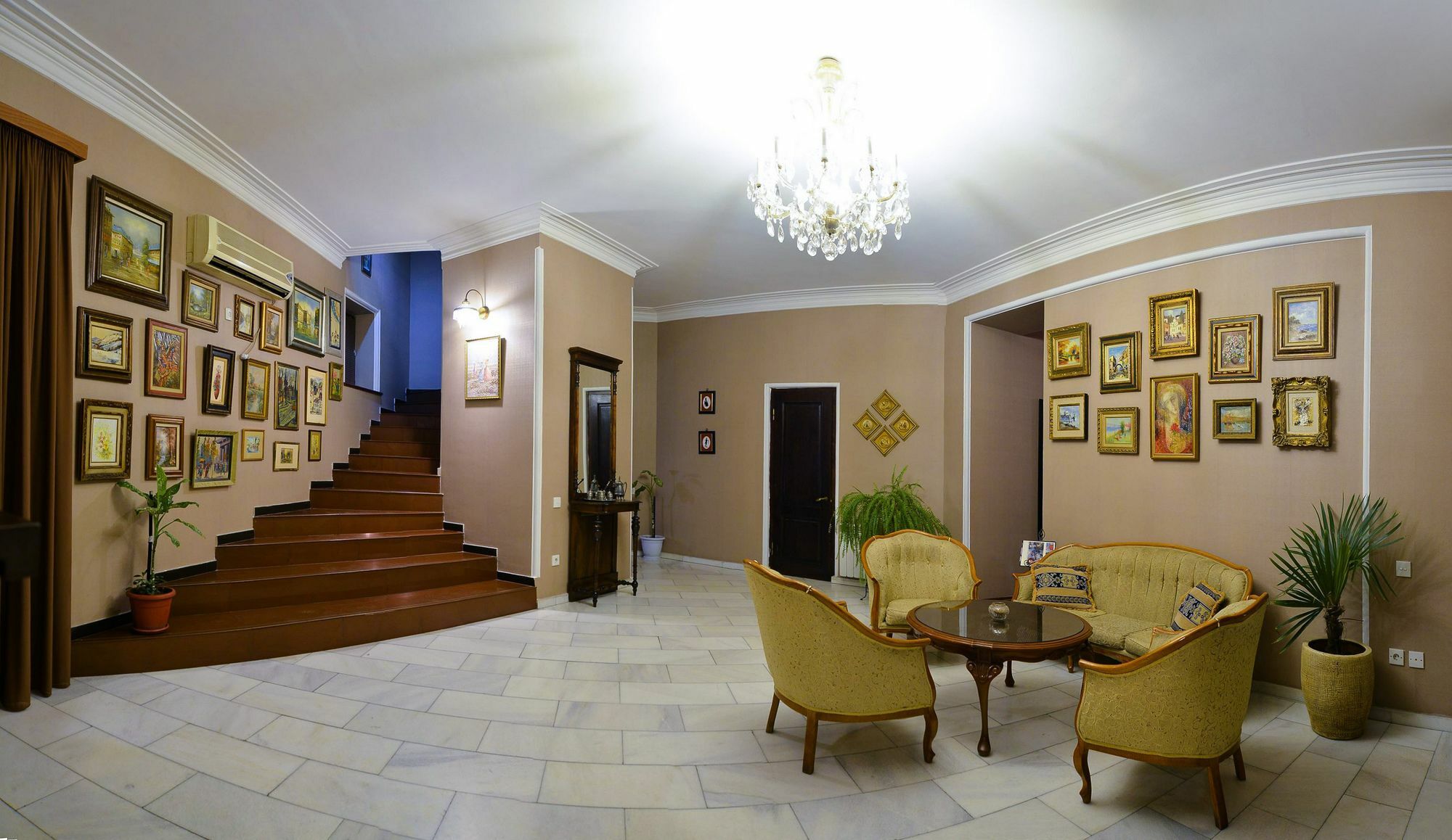 Hotel La Strada Tiflis Exterior foto